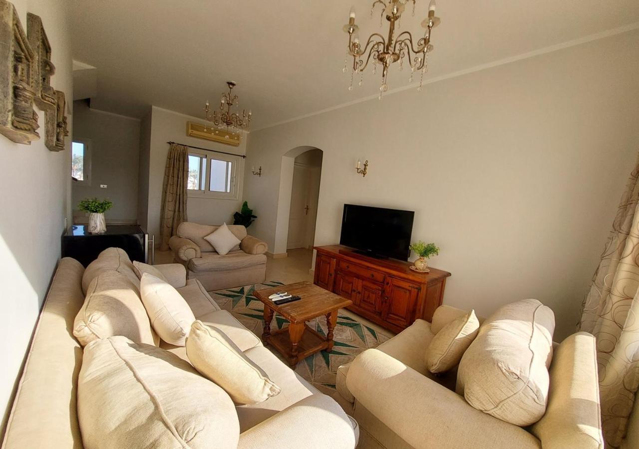 White 6 Br-38-ph5 *