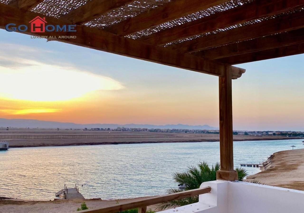 White 6 Br-38-ph5 * Hurghada
